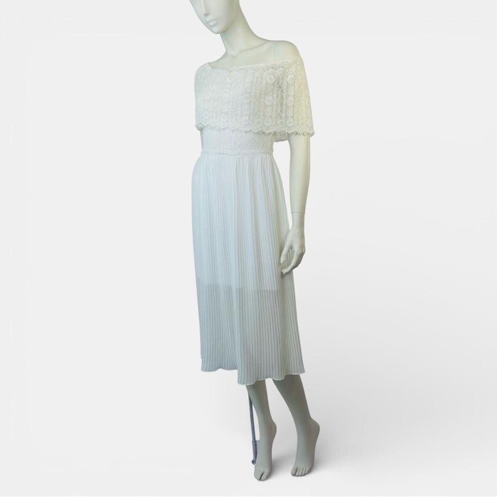 Vintage 1970s White Lace Bodice & Cape Collar Dress w/ Sheer Overlay Boho - Picture 9 of 14